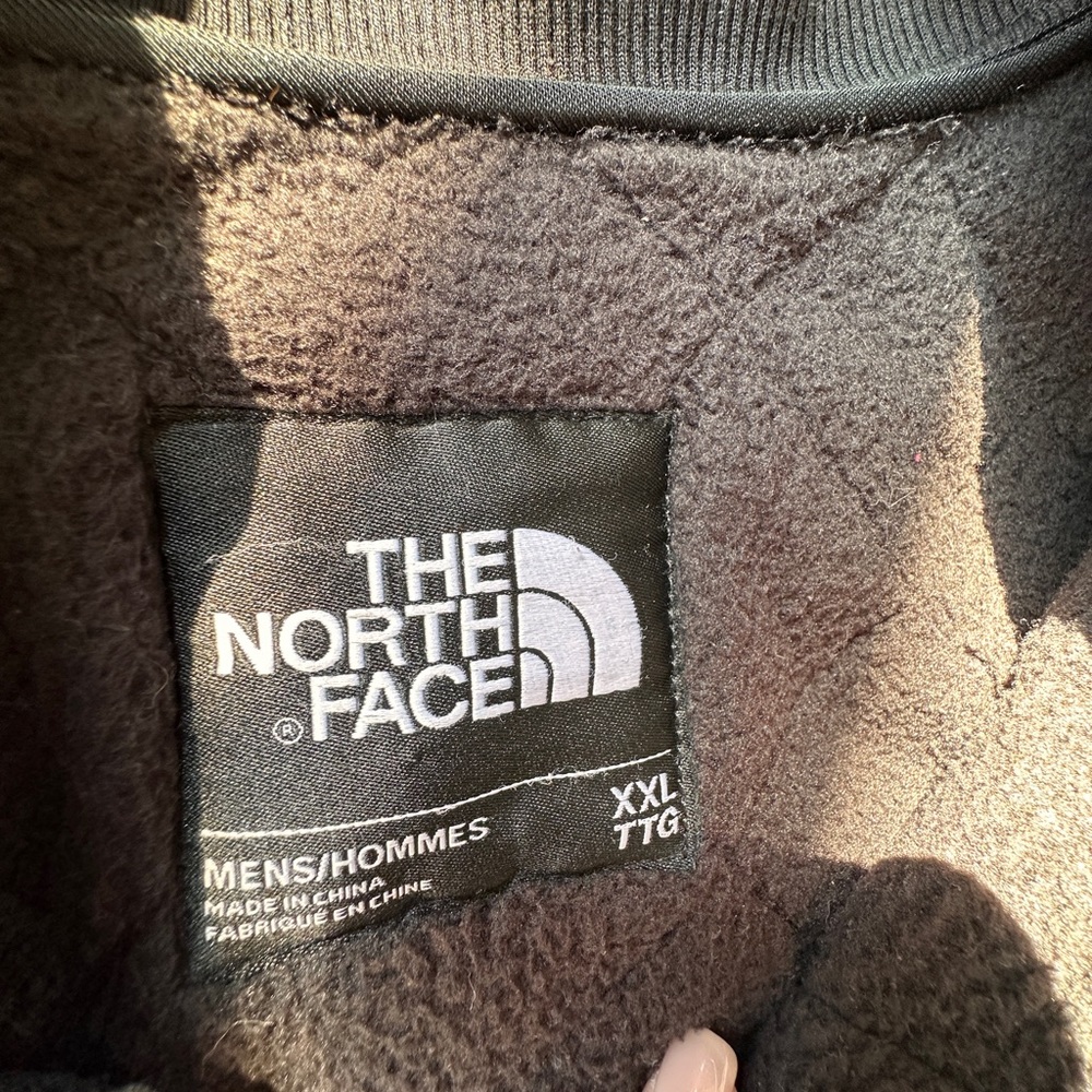 NORTH FACE MENS XXL JACKET -